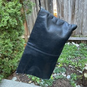 🌺Sereta Soft Black Leather Clutch/Wristlet